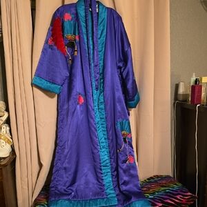Vintage Periphery Geisha Vibrant Purple and Teal Embroidered Robe